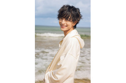 FANTASTICS木村慧人、1st写真集「Palette」重版決定 さわやか笑顔輝く新カット解禁