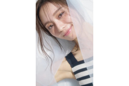 乃木坂46梅澤美波、にっこり笑顔のヘルシー肌見せSHOTにドキッ！夏ならではの美容の悩みを解決