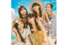 乃木坂46「Same numbers」シングルアートワーク公開 バカンスを全力で満喫