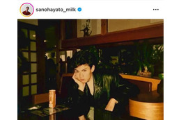 「お顔そっくり」佐野勇斗、激似！？父親の若き日SHOTにファン驚き「親子でビジュイイじゃん」
