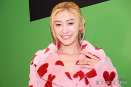 山田優、17kg漬けた好物とは 仕込み動画に「まるで職人」「すごすぎる」の声