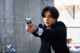 キンプリ高橋海人＆中村倫也「DOPE」初回冒頭にテロップで注意喚起 画像