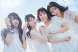 アニメ「ばっどがーる」から異例のスピンオフ出版 声優4人出演のビジュアルブック決定