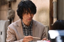【誘拐の日 第1話】新庄（斎藤工）、天才少女・凛（永尾柚乃）を誘拐 “擬似親子バディ”結成