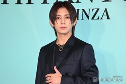 Hey! Say! JUMP山田涼介「人前に立つ時は輝いているつもり」ソロライブでも「ティファニー」身にまとう【ティファニー銀座 オープニングイベント】