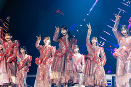 櫻坂46、“史上最少人数”BACKSメンバーの魅力が爆発！夏の暑さにも負けないパワフルなステージを展開 画像