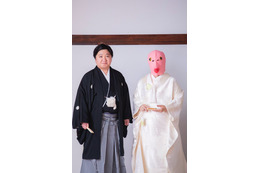 ニッポンの社長・ケツ、結婚発表 夫婦ショットも公開「夫婦生活はおしりのように山あり谷ありと聞きます」 画像
