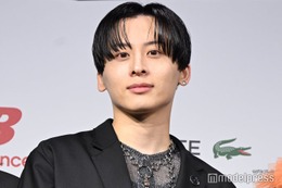 Da-iCE工藤大輝「男性アーティスト部門」受賞 スタイリストなし全身私服コーデで登場【スニーカーベストドレッサー賞】 画像