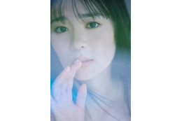 超ときめき宣伝部・坂井仁香、4年ぶり2nd写真集決定 発売記念イベントも開催【ひとかけら】