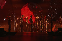 &TEAM、初のアジアツアー完走 全9都市15公演で約10万人動員・英語でファンへ感謝【AWAKEN THE BLOODLINE】