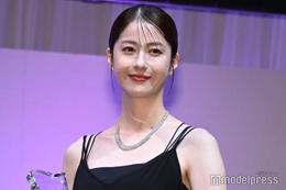 松本若菜「やんごとなき一族」高価ジュエリー着用の撮影回顧「毎日怖くて」【第36回 日本ジュエリーベストドレッサー賞】