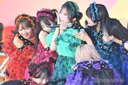 CANDY TUNE、3年目で念願の「HOT STAGE」登場 代表曲「倍倍FIGHT！」で一体感【TIF2025】