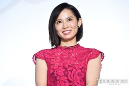 市川由衣、息子との2ショットに反響「口元似てる」新ヘアも披露 画像