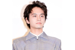 北村匠海『あんぱん』“嵩”役で見せる繊細な芝居に称賛の声！視聴者の心に沁みる魅力に迫る