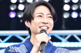 相葉雅紀「大追跡」恒例“もぐもぐタイム”未公開シーン初披露 名物お菓子を絶賛「10個近くは行った」