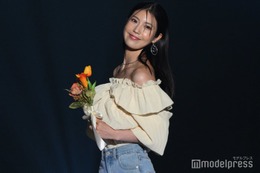 “令和の峰不二子”阿部なつき、美ボディ際立つタンクトップ姿披露「色っぽい」「雰囲気変わった」