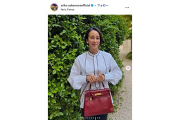パリ在住・中村江里子アナ、夫の愛車＆子どもの写真公開 「全員モデルみたい」「おしゃれでかっこいい」と反響
