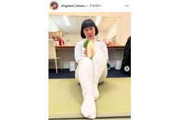 吉本新喜劇・重谷ほたる、結婚発表「私の太もものように太い太い赤い糸で結ばれた」 画像