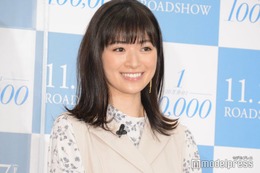 「ちはやふる」で話題・優希美青「中学校のプールの授業以来」水着姿披露「レアすぎ」「スタイル良い」の声
