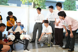 WEST.・Aぇ! groupら「横山会」メンバー5人、SUPER EIGHT横山裕のもとへ サプライズ応援駆けつける【24時間テレビ48】