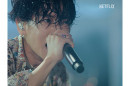 佐藤健率いる劇中バンド・TENBLANK、ライブシーン収めた「Glass Heart」MV公開 名曲がドラマ名シーンと共に蘇る【グラスハート】