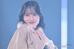 本田紗来、首元ファーのキャメルコートで冬先取り【TGC2025A/W】 画像