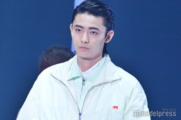 「DOPE」「御上先生」で話題・豊田裕大、オールバックヘアで力強い眼差し【TGC2025A/W】