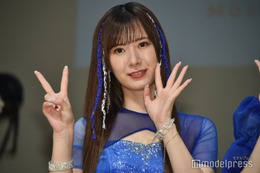 元モー娘。生田衣梨奈、美脚輝くオフショルミニワンピ姿「天使みたいな可愛さ」「綺麗」の声