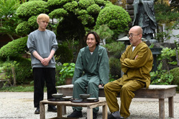 WEST.神山智洋＆Travis Japan中村海人ら、久々“我が家”懐かしむ「ミッドナイト屋台2」撮影裏側公開 画像