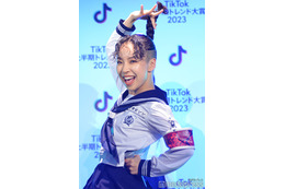 新しい学校のリーダーズRIN、20年前の幼少期ショット公開「ポーズ可愛い」「面影ある」と反響 画像