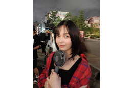 「グラスハート」ヒロイン・宮崎優「実家に帰って家族で餃子つくった」家族とのプライベートショットに反響「自然体で可愛い」「仲良しで微笑ましい」