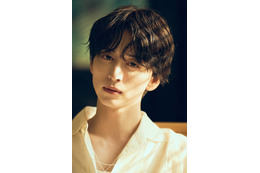 今注目の若手俳優・池田匡志、1st写真集では美しく儚い魅力をエモーショナルに凝縮