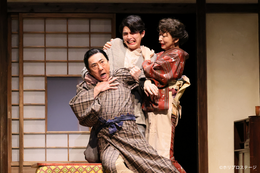 市村正親「とても良い感じ」松雪泰子＆本田響矢ら出演「エノケン」開幕