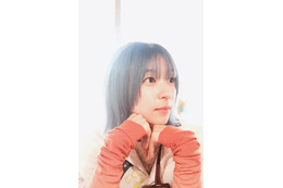 鳴海唯、青髪の“メンヘラガール”でオーラ放つ 朝ドラ「あんぱん」からの激変ぶりに「別人級」「ブレイク筆頭株」と話題【シナントロープ／独占コメント】