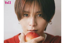 Hey! Say! JUMP山田涼介の“心に残るもの”とは 赤ニットに包まれ連載登場