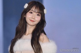 ＝LOVE大谷映美里、オフショルワンピで美デコルテ輝く あざと可愛いピンクコーデ【ガルアワ2025AW】