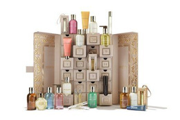 美容エディター歴30年の私が選ぶ【クリスマスコフレ】「毎年発売と同時に売り切れるから真っ先に狙うべき」争奪戦必至のアドベントカレンダー5選 画像