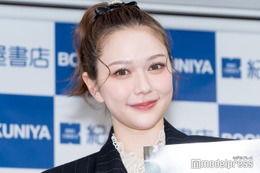 村重杏奈、美太もも全開のショーパンセットアップ姿公開「完璧スタイル」「セクシーすぎる」の声