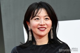 元テレ東・大橋未歩アナが「東京国際映画祭」に ドレスアップ姿で登場