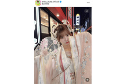 生田衣梨奈、華やかな中華風衣装SHOTに反響「すっごい綺麗!!」「宮殿に住んでそう」