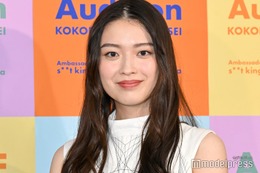 茅島みずき、ノースリーブ衣装で美肌見せ「上品で美しい」「完璧スタイル」の声