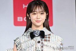 峯岸みなみの父が「かっこよすぎ」「似てる」驚きの声続々 東海オンエアてつやとの2ショットが話題 画像