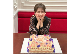 元AKB48メンバー、4歳娘の“ピンク尽くし”コーデ披露「天使みたい」「笑顔が似てる」の声