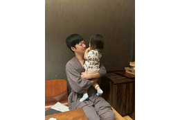 東貴博、安めぐみ＆娘たちと温泉旅行へ！まったり家族団らんSHOT公開「行きつけっていいよね」