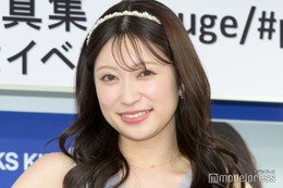 第1子妊娠中・元NMB48吉田朱里、素肌大胆ドレス姿「まさか妊娠中にまた舞台に立てると思ってなかった」小嶋花梨の卒コン出演 画像