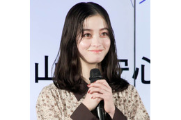 橋本環奈、コメディ作品での“強敵”俳優に恨み節？「笑うまでやるんですよ」