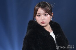 辻ちゃん長女・希空（のあ）、美脚スラリ冬コーデ披露「猫耳も可愛い」「似合ってる」の声 画像