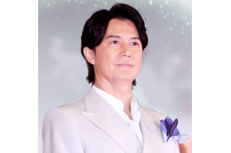 福山雅治、再び全盲の捜査官を演じる『映画ラストマン』ドラマからさらにパワーアップした熱演に期待 画像