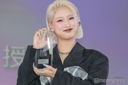 HANA・MOMOKA、メンバーのネイル事情明かす「紅白歌合戦」時のネイルカラー予定は？【ネイルオブザイヤー2025】