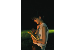 乃木坂46卒業控える久保史緒里、初エッセイ序文・屋久島の夜のカット解禁【LOST LETTER】